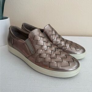 Ecco Taupe Metallic Woven Soft Leather Casual Sneakers